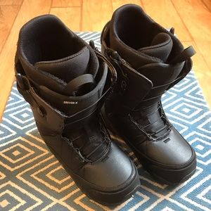 Burton Driver X snowboard boots